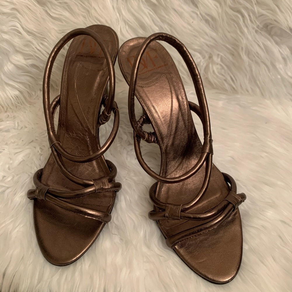 Diane Von Furstenburg Bronze Slingback Heels Sandals 10M